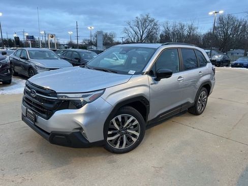 New 2025 Subaru Forester Touring image 3