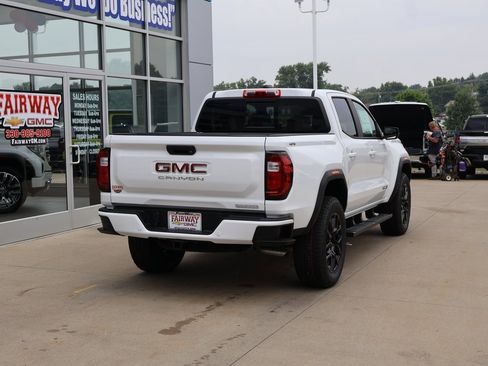 New 2025 GMC Canyon Elevation w/ Convenience Package image 3