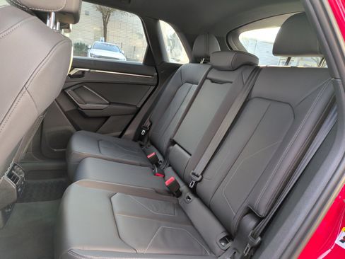 Certified 2022 Audi Q3 2.0T Premium w/ Black Optic Sport Package image 31