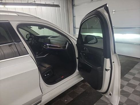 Used 2019 BMW X7 xDrive50i AWD/4WD image 14