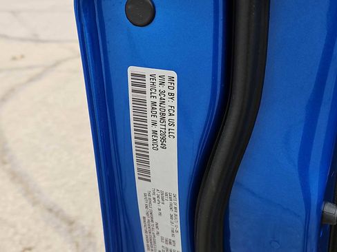 New 2026 Jeep Compass Latitude image 25