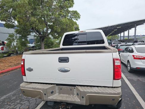 Used 2012 Ford F250 King Ranch w/ King Ranch w/Chrome Pkg AWD/4WD image 3