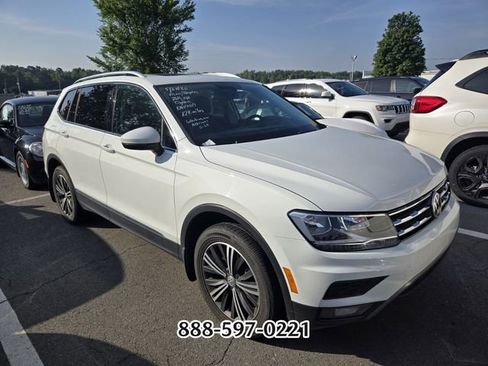 Used 2019 Volkswagen Tiguan SEL FWD image 10