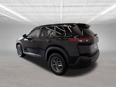 Used 2021 Nissan Rogue S AWD/4WD image 3
