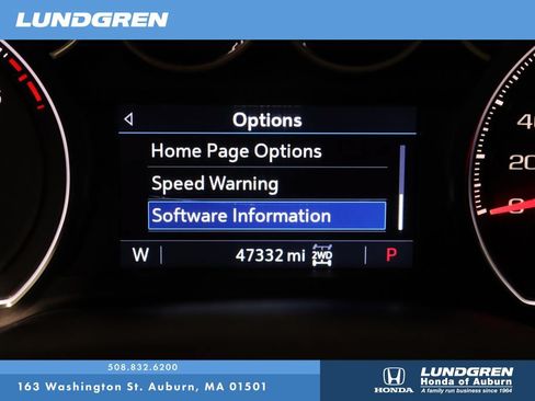 Used 2020 Chevrolet Silverado 1500 RST w/ True North Edition AWD/4WD image 19