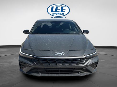 New 2026 Hyundai Elantra Sport FWD image 2