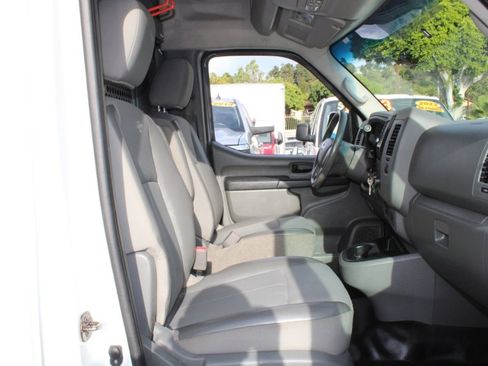 Used 2019 Nissan NV 2500 S image 8