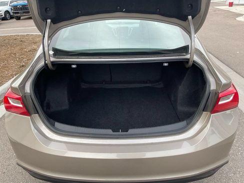 Used 2024 Chevrolet Malibu LS FWD image 18