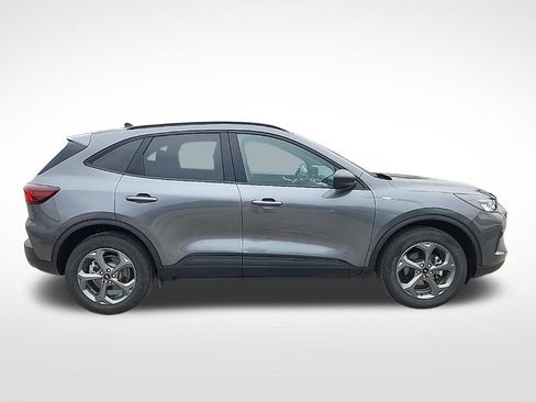 Certified 2025 Ford Escape ST-Line AWD/4WD image 9