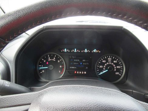 Used 2020 Ford F150 XLT w/ Equipment Group 302A Luxury AWD/4WD image 32