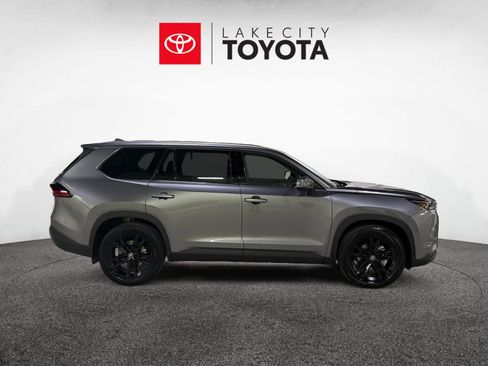 New 2026 Toyota Grand Highlander Limited FWD image 7