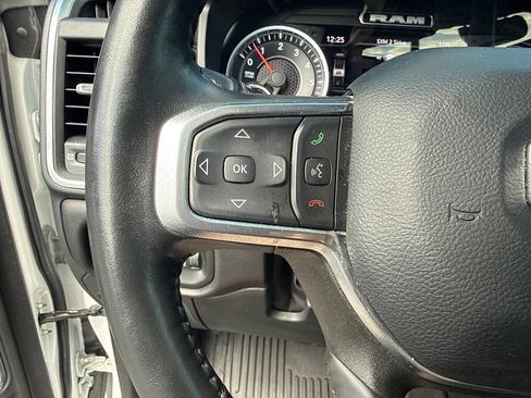 Used 2023 RAM 1500 Laramie AWD/4WD image 31