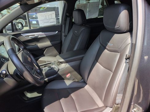 Used 2023 Cadillac XT5 Luxury image 18