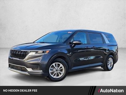 Used 2024 Kia Carnival LX