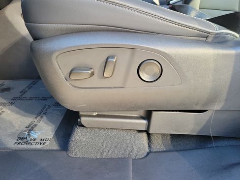 Used 2026 Chevrolet Silverado EV LT image 12