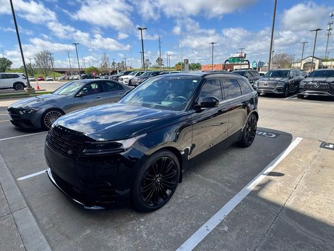 Used 2024 Land Rover Range Rover Velar Dynamic SE image 1