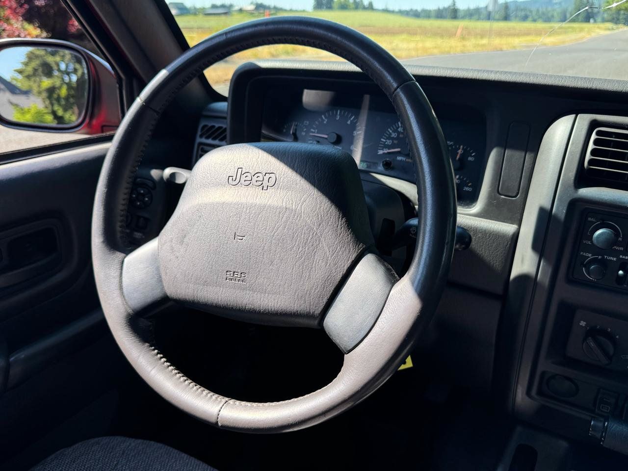 Used 2000 Jeep Cherokee Sport AWD/4WD image 23