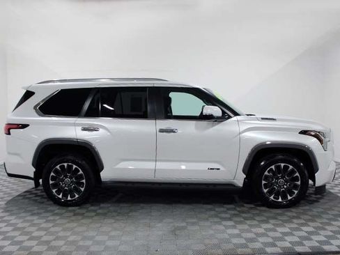Certified 2024 Toyota Sequoia Limited w/ Tow Technology Package AWD/4WD image 7