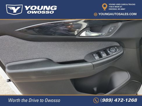 Used 2024 Chevrolet TrailBlazer LT w/ LT Cold Weather Package FWD image 20