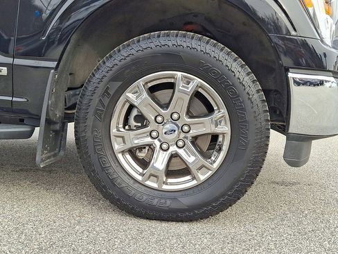 Certified 2023 Ford F150 XLT w/ Equipment Group 302A High image 27