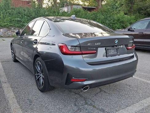 Used 2020 BMW 330i xDrive Sedan w/ Convenience Package AWD/4WD image 4