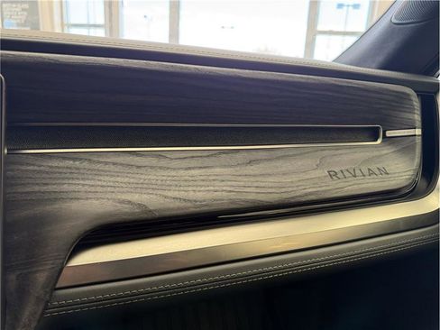 Used 2022 Rivian R1T Adventure image 33