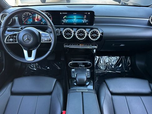 Certified 2022 Mercedes-Benz A 220 image 3