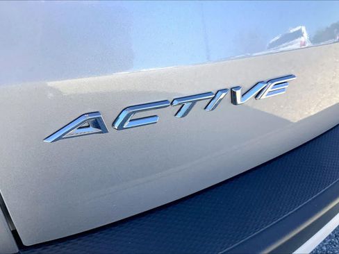 Certified 2024 Ford Escape Active image 9