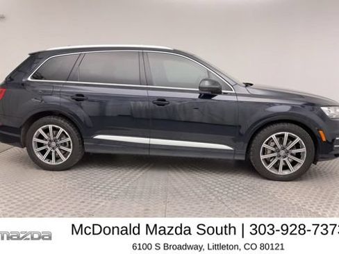 Used 2017 Audi Q7 3.0T Prestige AWD/4WD image 9