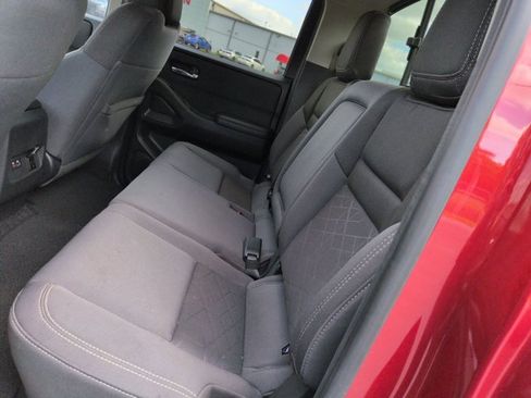 Certified 2025 Nissan Frontier SV w/ SV Convenience Package RWD image 29