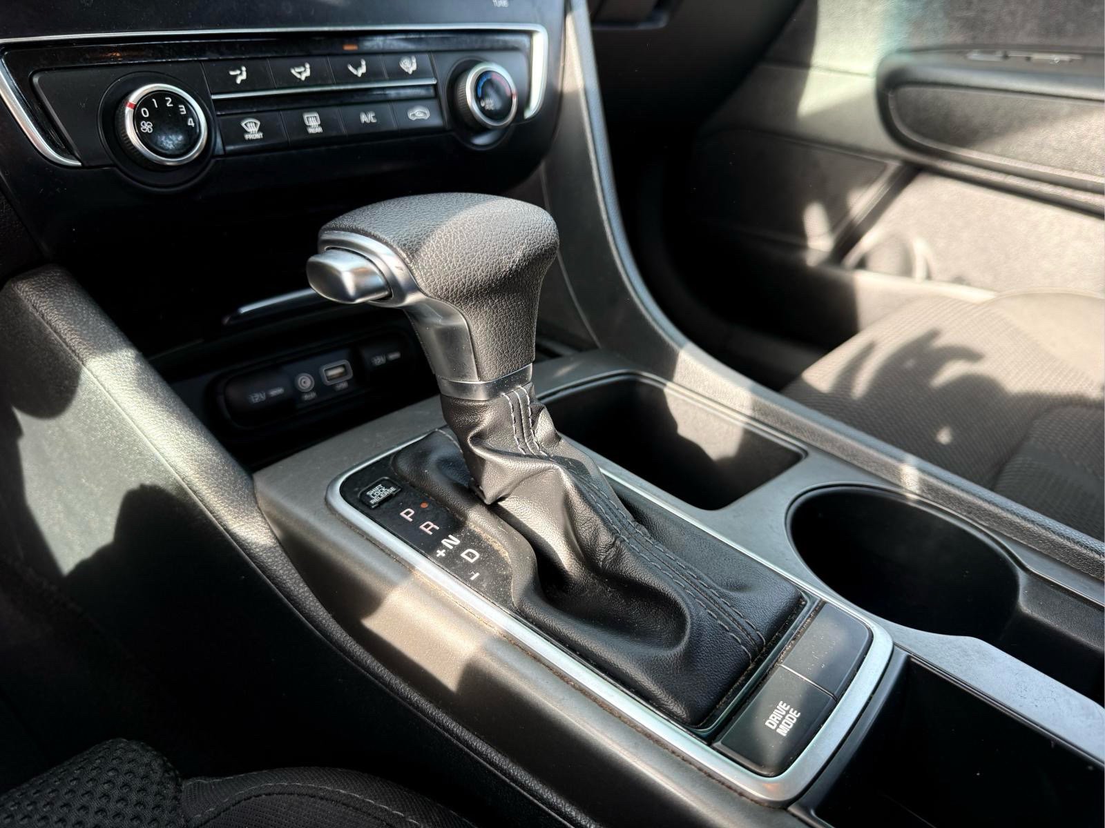 Used 2020 Kia Optima LX FWD image 22