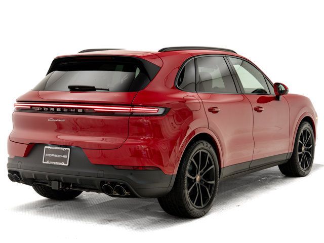 Certified 2026 Porsche Cayenne AWD/4WD image 31