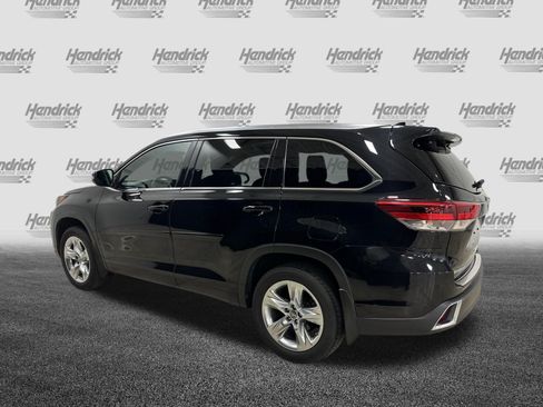 Used 2018 Toyota Highlander Limited w/ Protection Package #3 AWD/4WD image 8