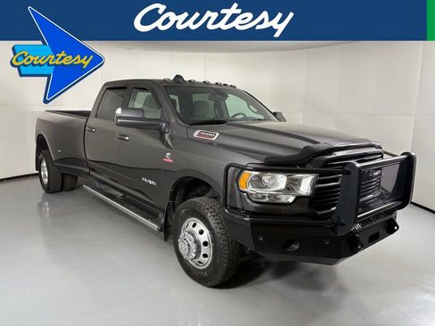 Used 2020 RAM 3500 Big Horn w/ Level 1 Equipment Group image 1