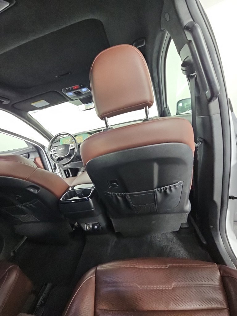 Used 2023 Kia Telluride SX Prestige AWD/4WD image 21