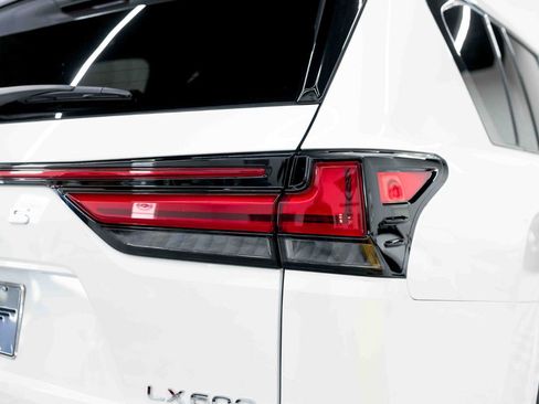 Used 2024 Lexus LX 600 4WD w/ Appearance Package image 20