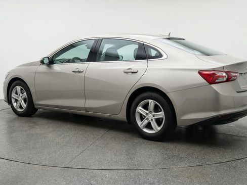 Used 2024 Chevrolet Malibu LT image 6
