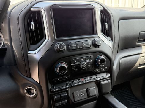 Used 2020 Chevrolet Silverado 1500 RST w/ All-Star Edition AWD/4WD image 10