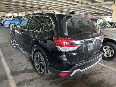 Used 2022 Subaru Forester Touring w/ Popular Package #3 AWD/4WD image 2