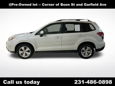 Used 2015 Subaru Forester 2.5i Premium w/ All-Weather Package image 2