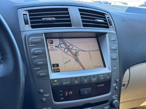 Used 2008 Lexus IS 250 w/ Premium Pkg RWD image 14