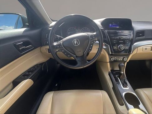 Used 2017 Acura ILX FWD image 8