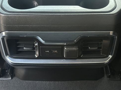 Used 2022 GMC Sierra 2500 Denali w/ Technology Package image 14