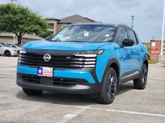 New 2026 Nissan Kicks SR w/ SR Premium Package FWD video 2