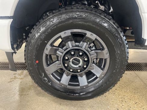 New 2025 Ford F250 XLT w/ FX4 Off-Road Package image 16