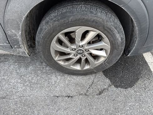 Used 2018 Hyundai Tucson SEL image 4