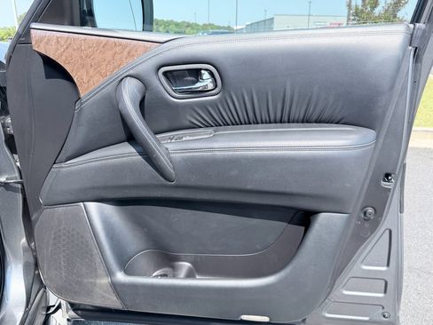 Used 2017 INFINITI QX80 2WD image 34