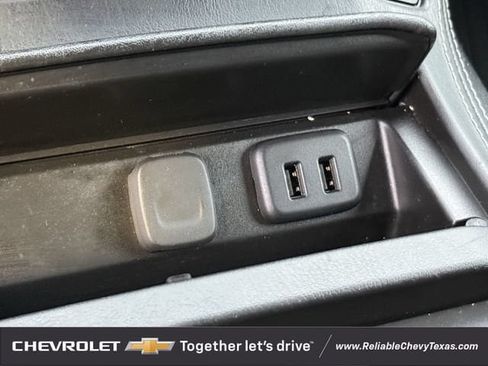 Used 2018 Chevrolet Suburban Premier RWD image 19