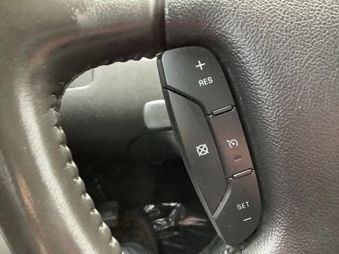 Used 2010 Chevrolet Impala LT image 35