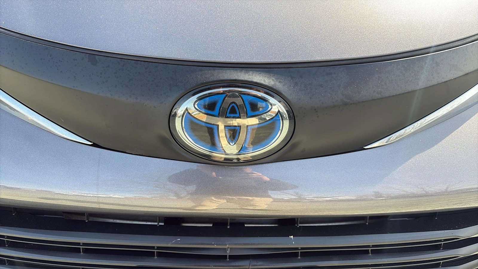 Used 2021 Toyota Sienna XLE AWD/4WD image 32